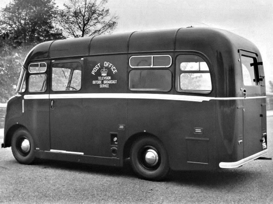  Karrier Bantam Outside Broadcast Van 1952 года  (фото 2 из 5)
